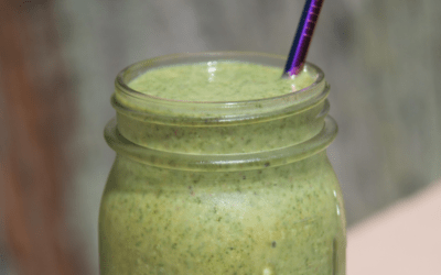 How To Make A Green Smoothie (That Actually Tastes Good)